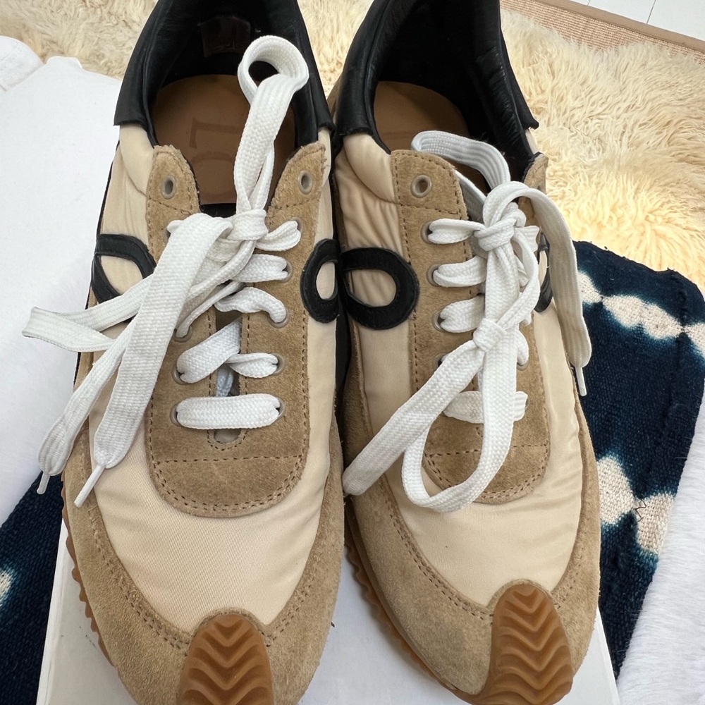 Loewe Flow Runner  Beige and Black Sneakers